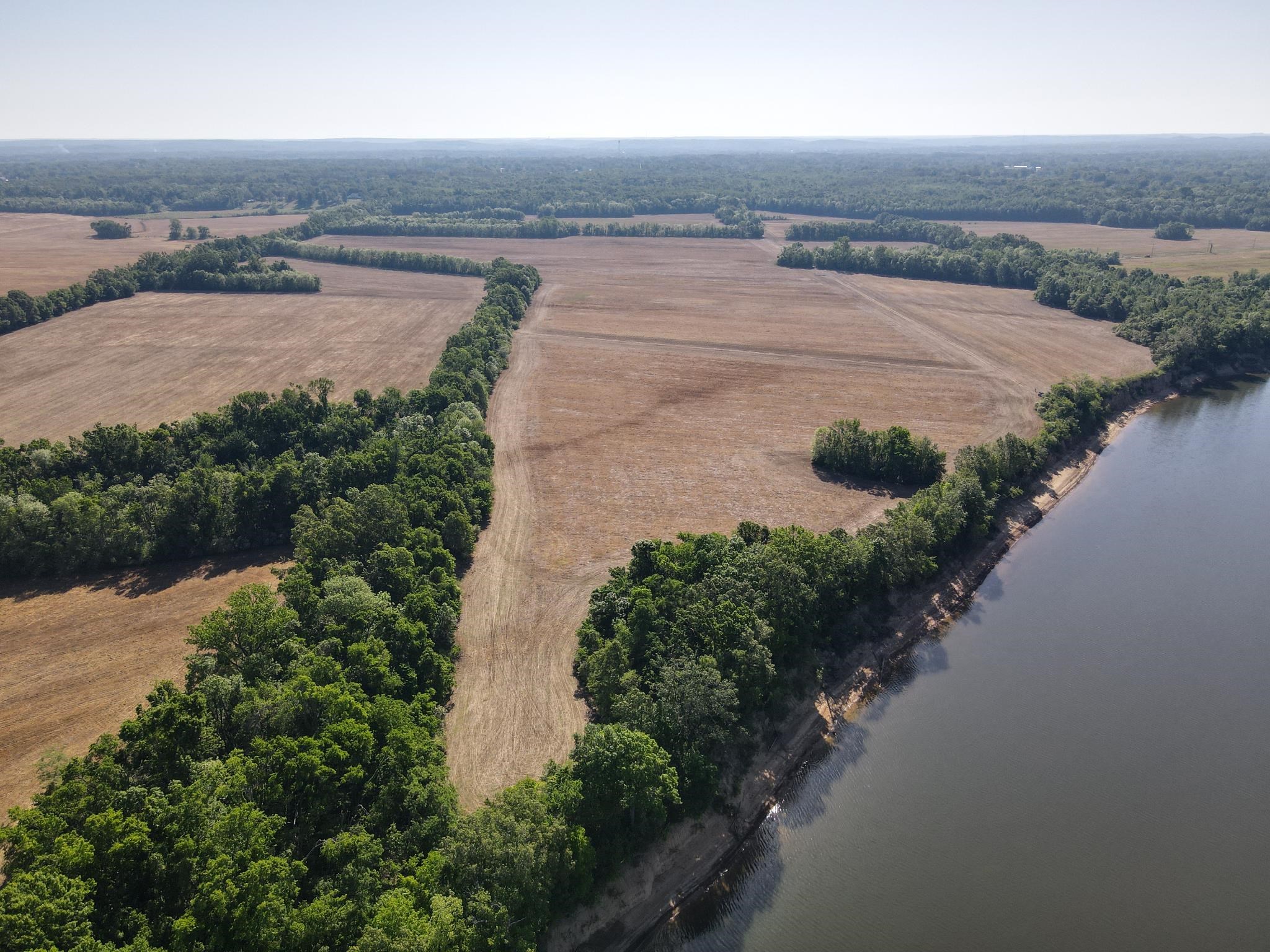 859 Cravens Road Savannah, TN 38372 - Photo 11 of 40 an aerial view of a beach