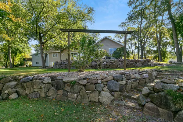 $699,900 | 831 Island Baraboo Wi 53913, Baraboo, WI 53913