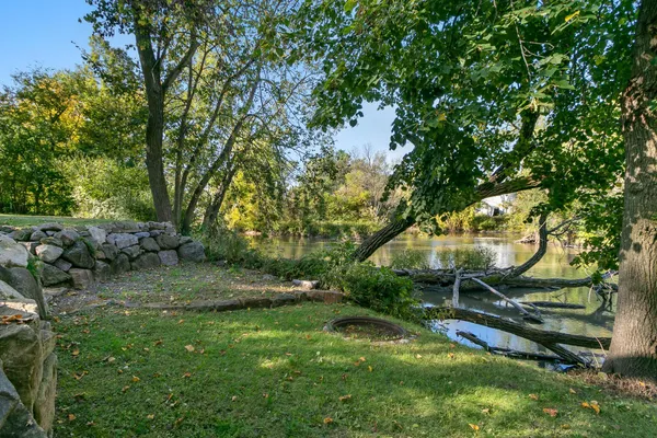 $699,900 | 831 Island Baraboo Wi 53913, Baraboo, WI 53913