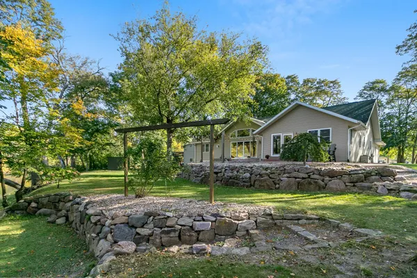 $699,900 | 831 Island Baraboo Wi 53913, Baraboo, WI 53913