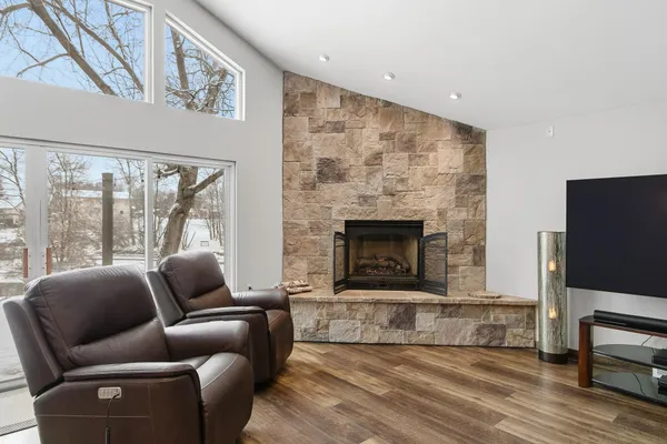 $699,900 | 831 Island Baraboo Wi 53913, Baraboo, WI 53913