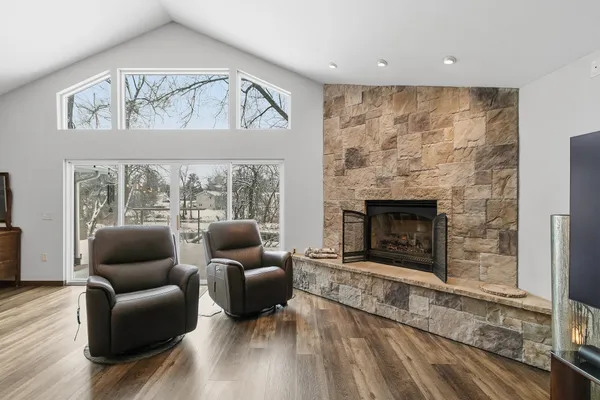 $699,900 | 831 Island Baraboo Wi 53913, Baraboo, WI 53913