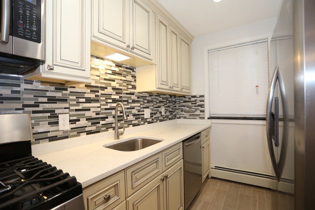 45 Boston Post Road East, Unit 4 Marlborough, MA 01752 - Photo 4 of 15 Gallery Image 4