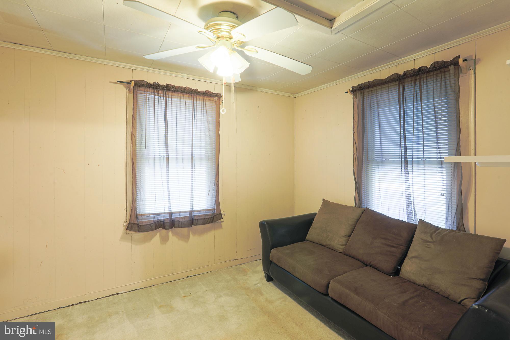 615 Wampler Road Baltimore, MD 21220 - Photo 14 of 37
