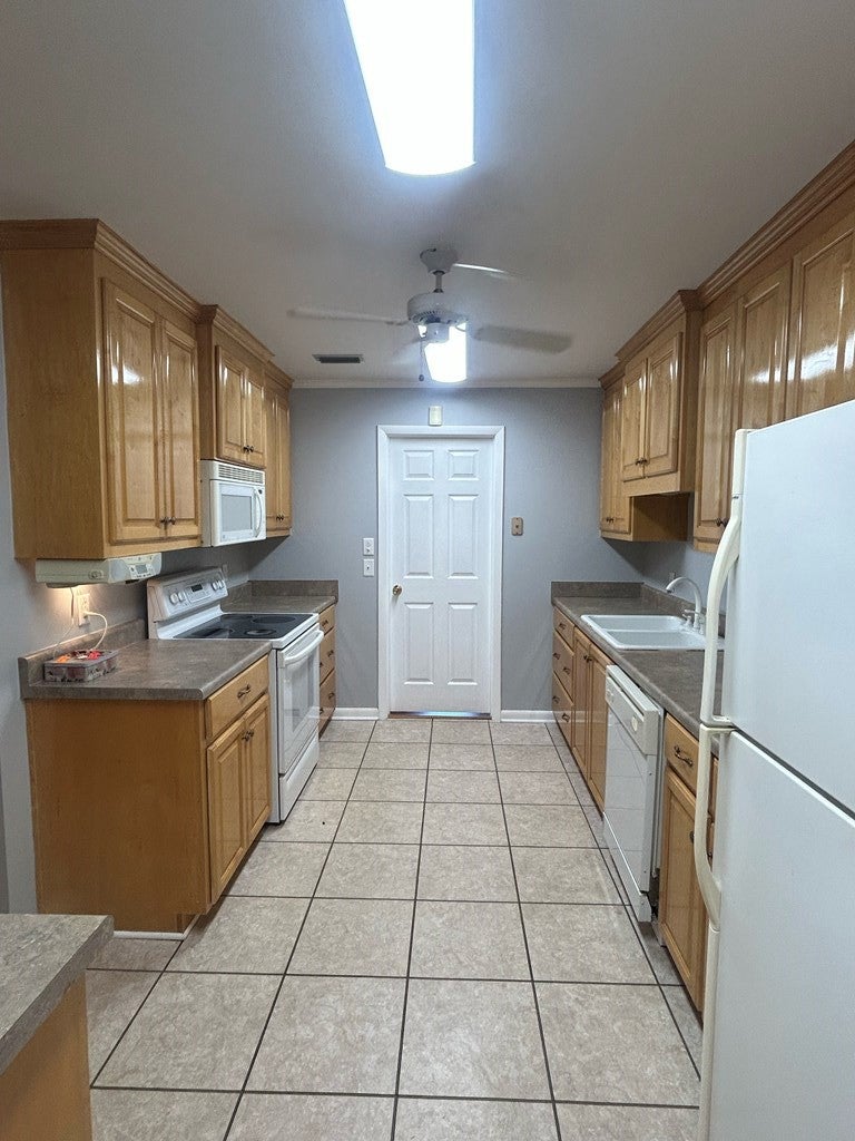 2374 Hodgesville Road Dothan, AL 36301 - Photo 16 of 45 Gallery Image 16