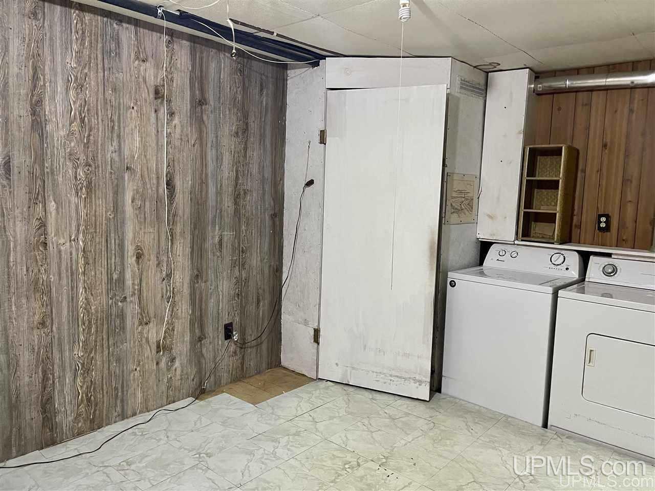 605 West Spring Street Marquette, MI 49855 - Photo 22 of 25