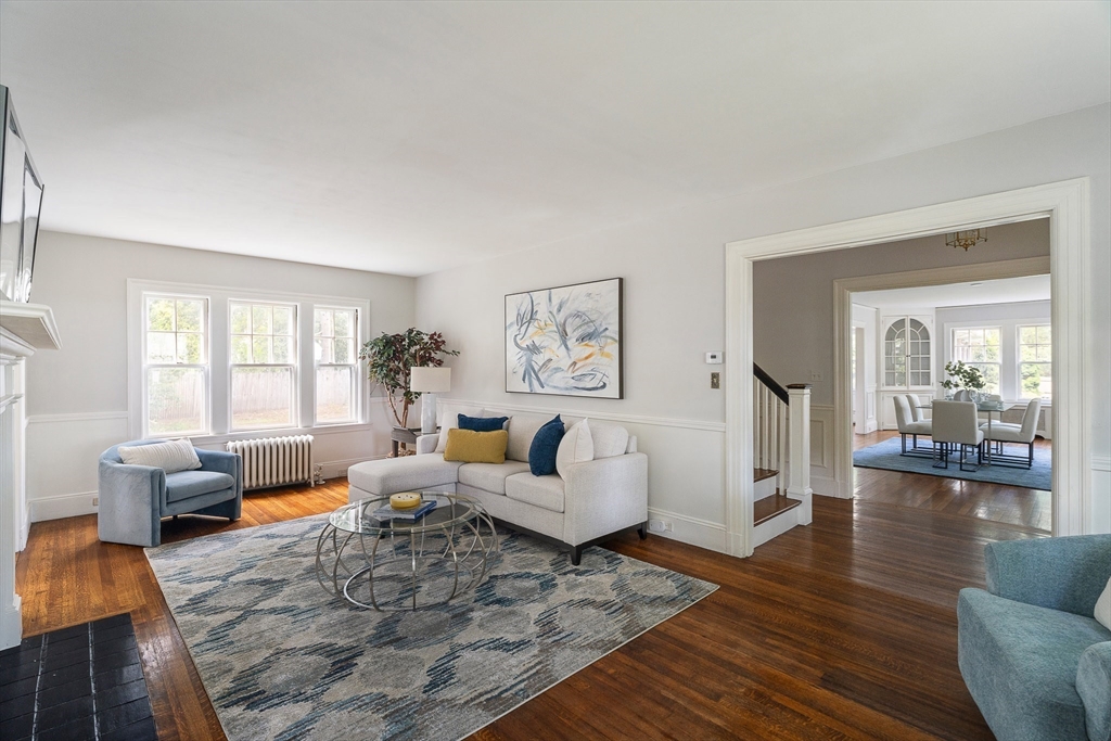 15 Agawam Road Newton, MA 02468 - Photo 5 of 25