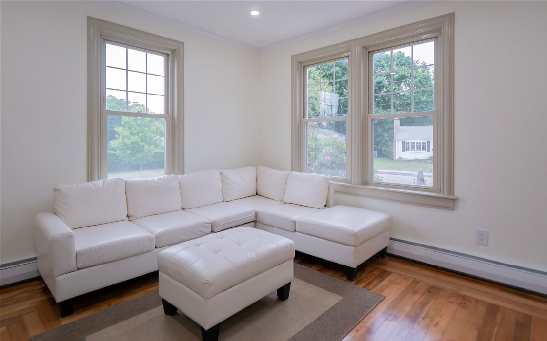 56 Park Road East Providence, RI 02915 - Photo 16 of 48