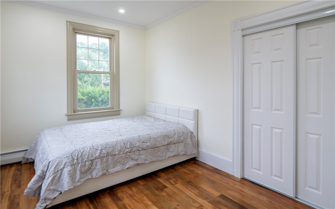 56 Park Road East Providence, RI 02915 - Photo 18 of 48