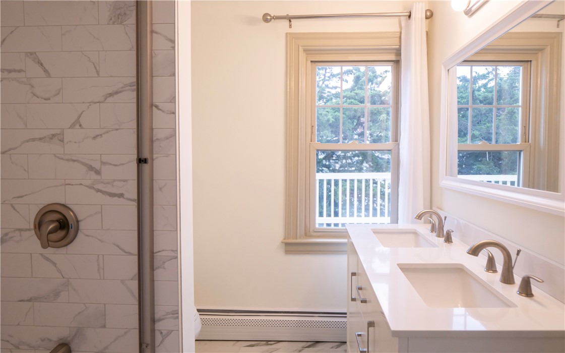 56 Park Road East Providence, RI 02915 - Photo 38 of 48