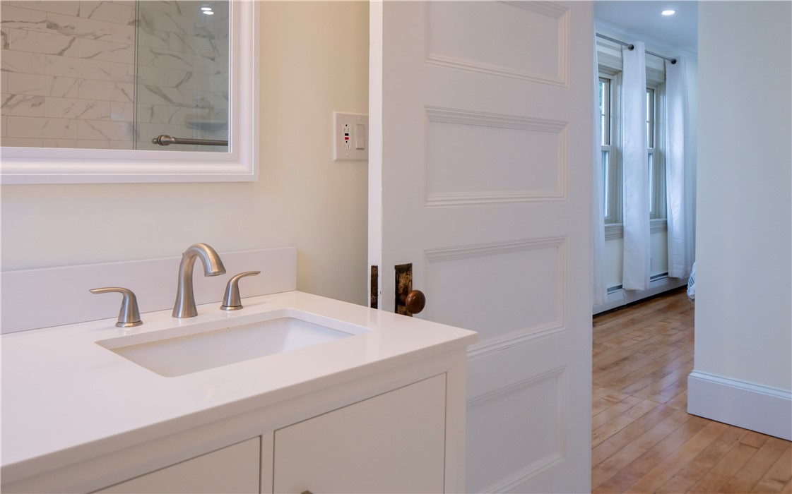 56 Park Road East Providence, RI 02915 - Photo 40 of 48