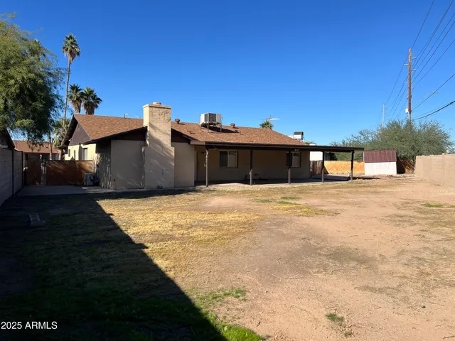 $2,195 | 10801 North 43rd Drive, Glendale, AZ 85304