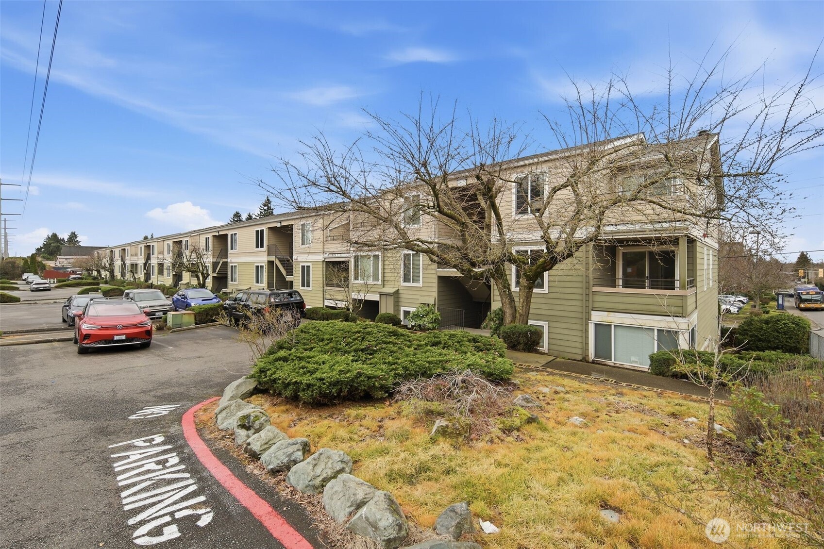 3233 Northeast 12th Street, Unit 201 Renton, WA 98056 - Photo 13 of 16