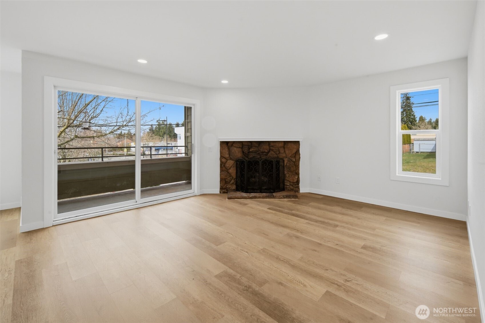 3233 Northeast 12th Street, Unit 201 Renton, WA 98056 - Photo 4 of 16