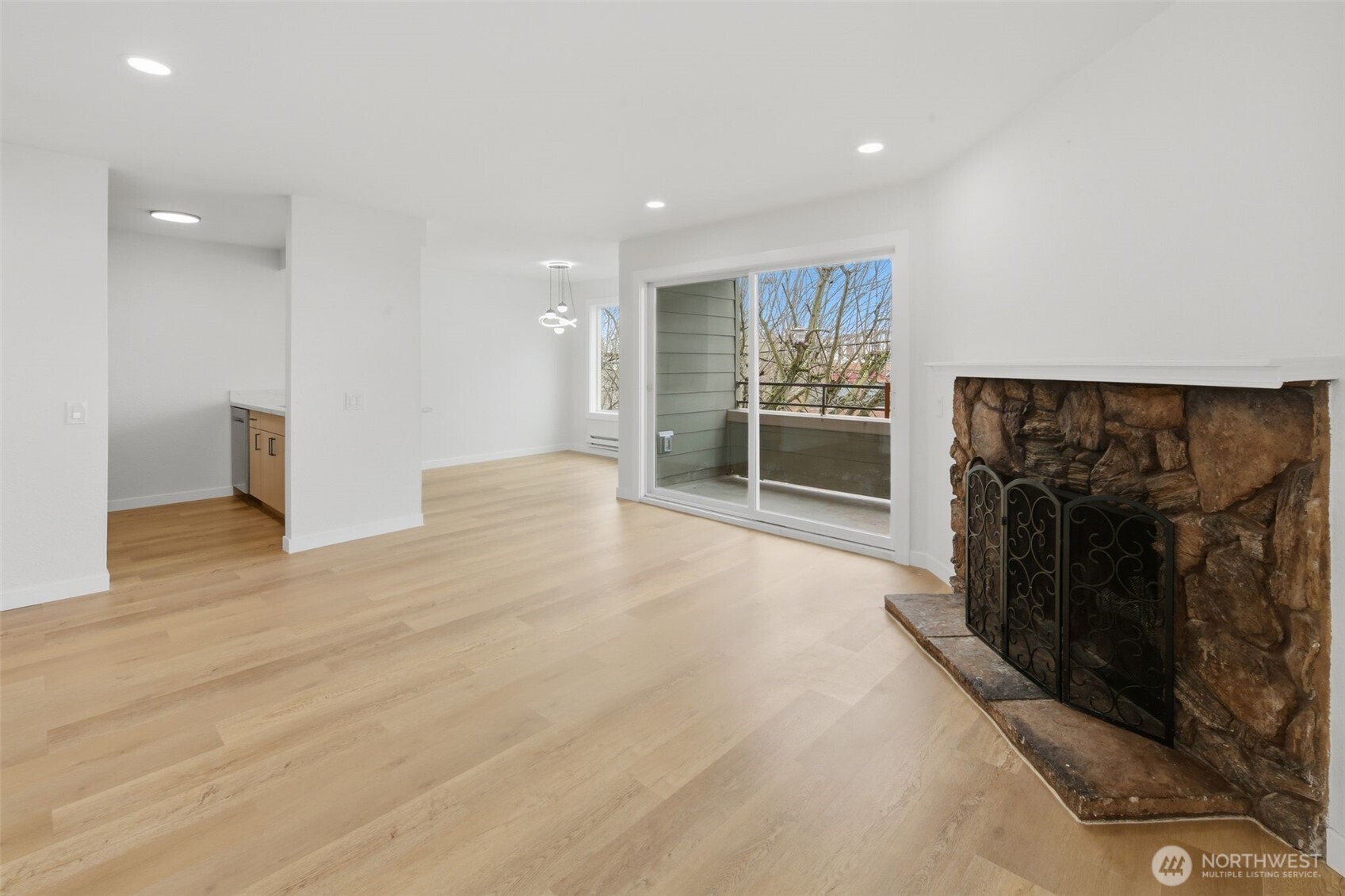 3233 Northeast 12th Street, Unit 201 Renton, WA 98056 - Photo 5 of 16