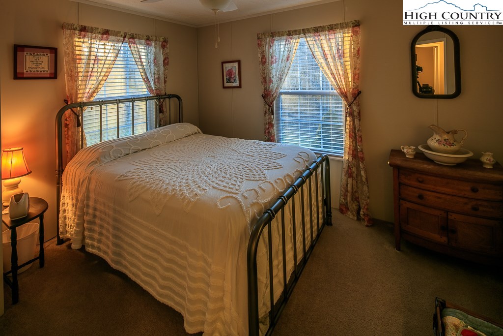 336 Joe Shoemaker Road Vilas, NC 28692 - Photo 39 of 42 Gallery Image 39