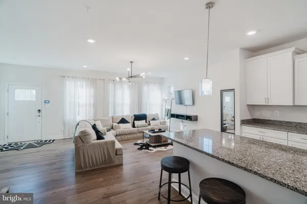$430,000 | 45397 Englewood Way, California, MD 20619
