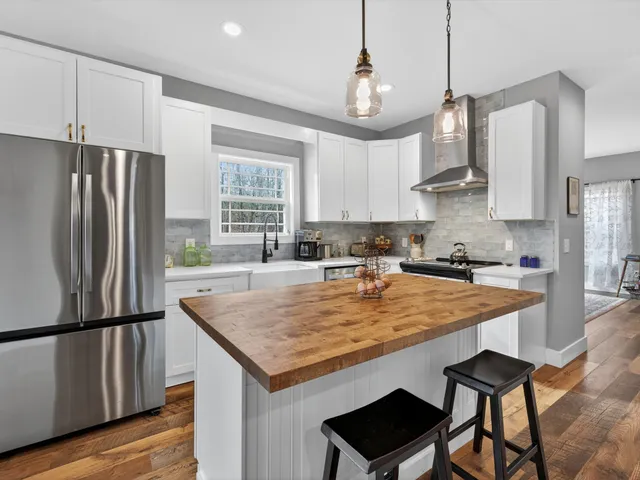 $499,900 | 10139 Ashley Lane, Bon Aqua, TN 37025