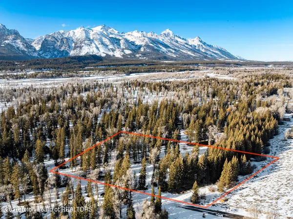 $2,950,000 | 455 East Buck Mountain Road, Jackson, WY 83001