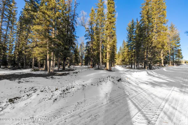 $2,950,000 | 455 East Buck Mountain Road, Jackson, WY 83001