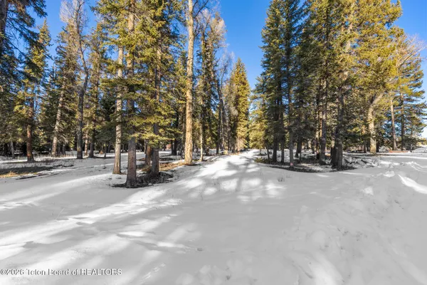 $2,950,000 | 455 East Buck Mountain Road, Jackson, WY 83001