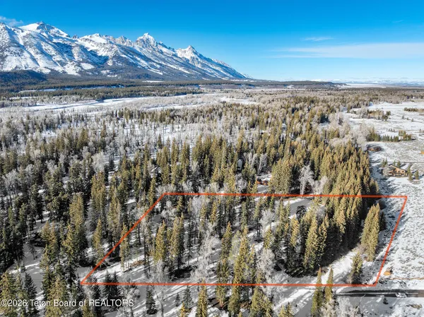 $2,950,000 | 455 East Buck Mountain Road, Jackson, WY 83001