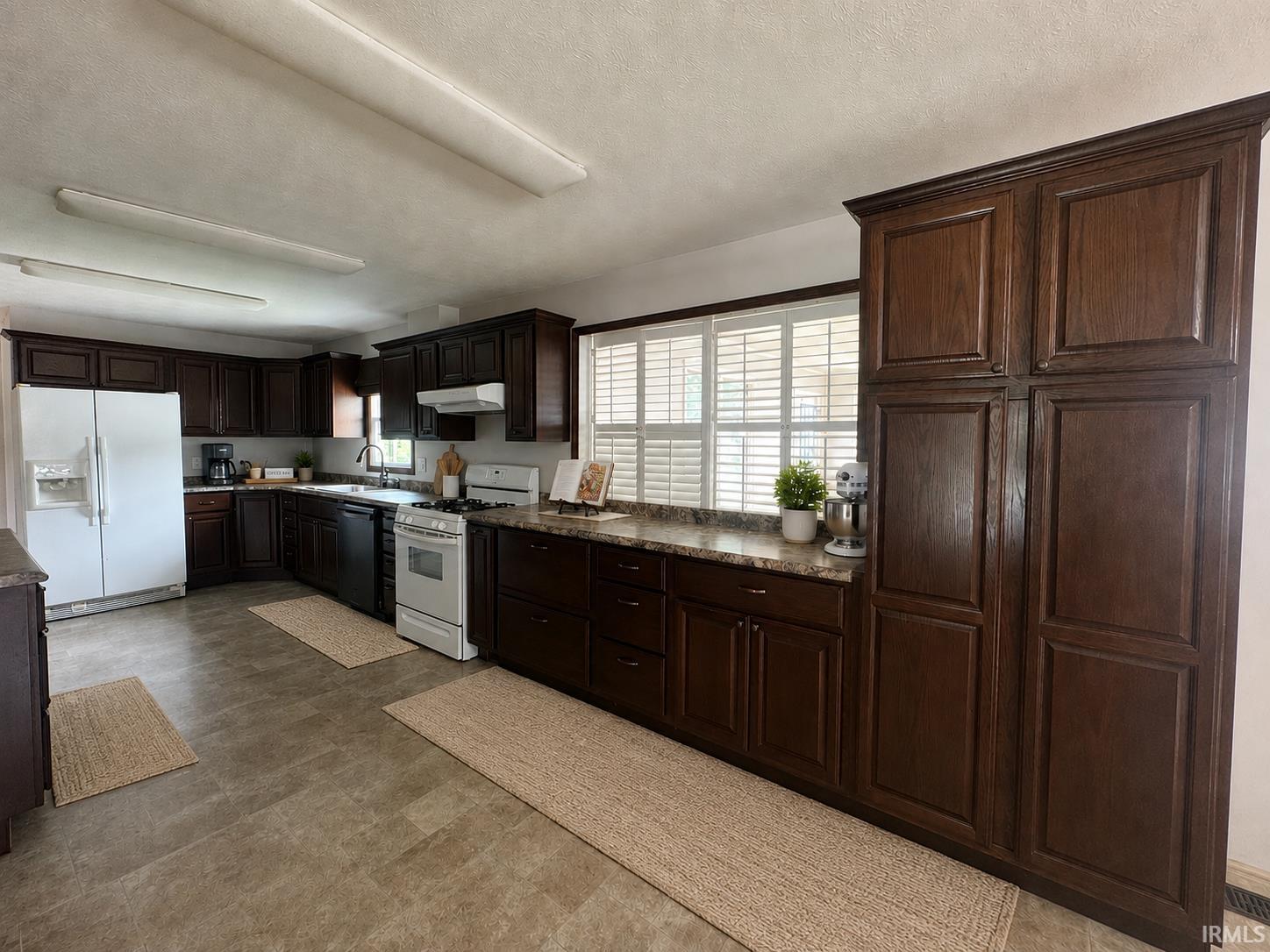 3400 East Perrysburg Road Logansport, IN 46947 - Photo 4 of 36