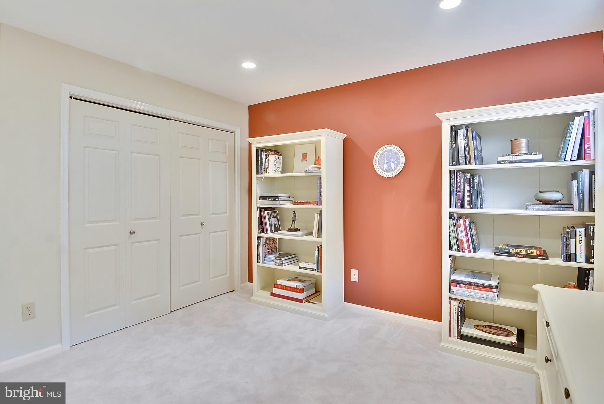 1125 Fairview Court Silver Spring, MD 20910 - Photo 24 of 30 Office/Au Pair Suite