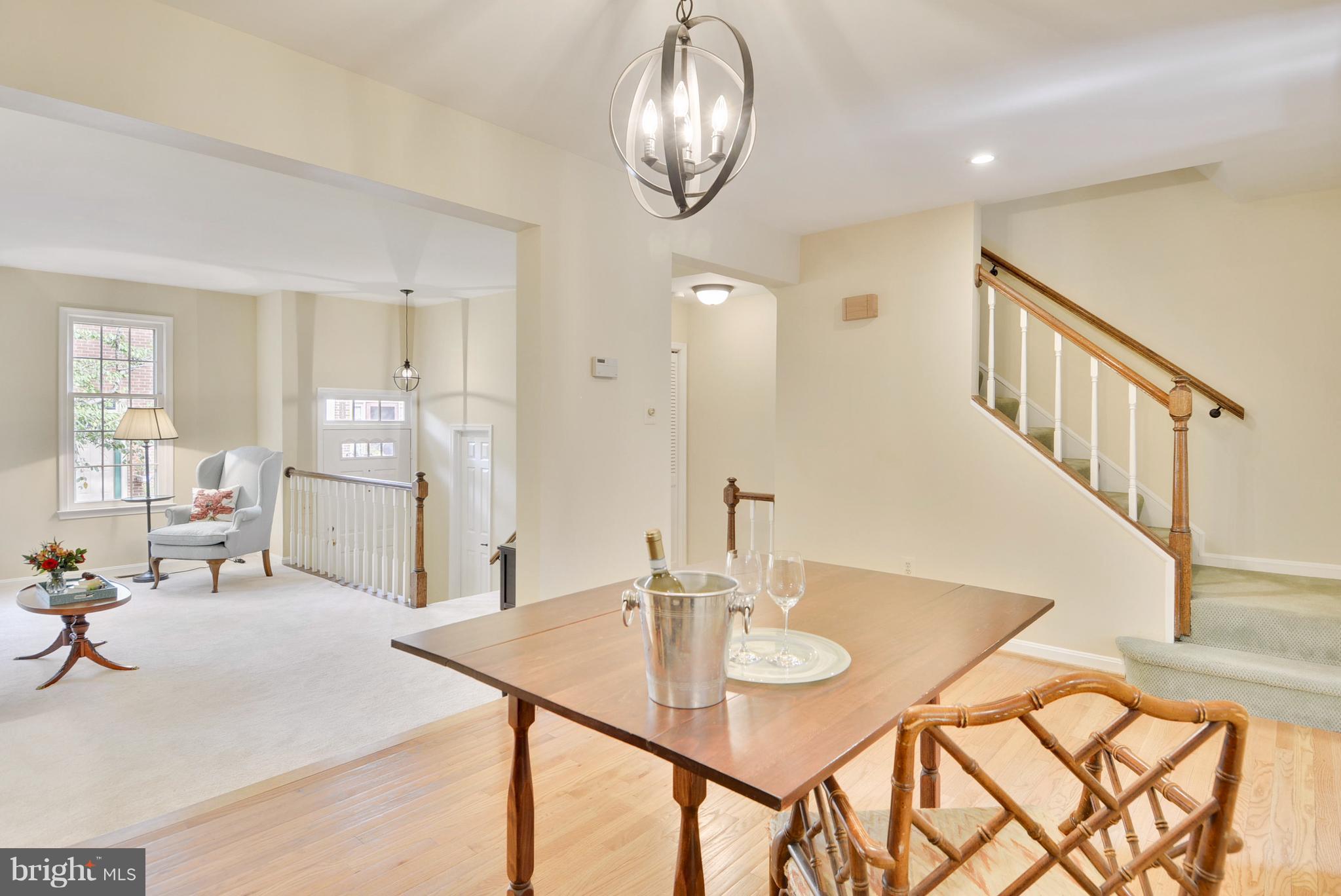 1125 Fairview Court Silver Spring, MD 20910 - Photo 5 of 30 Dining Room