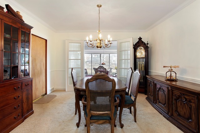 1095 Willow Road Winnetka, IL 60093 - Photo 3 of 8 Gallery Image 3