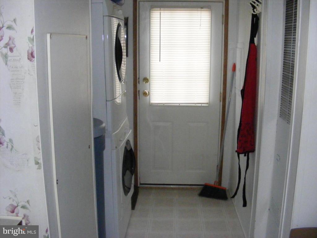 149 Weidler Lane Lititz, PA 17543 - Photo 8 of 24