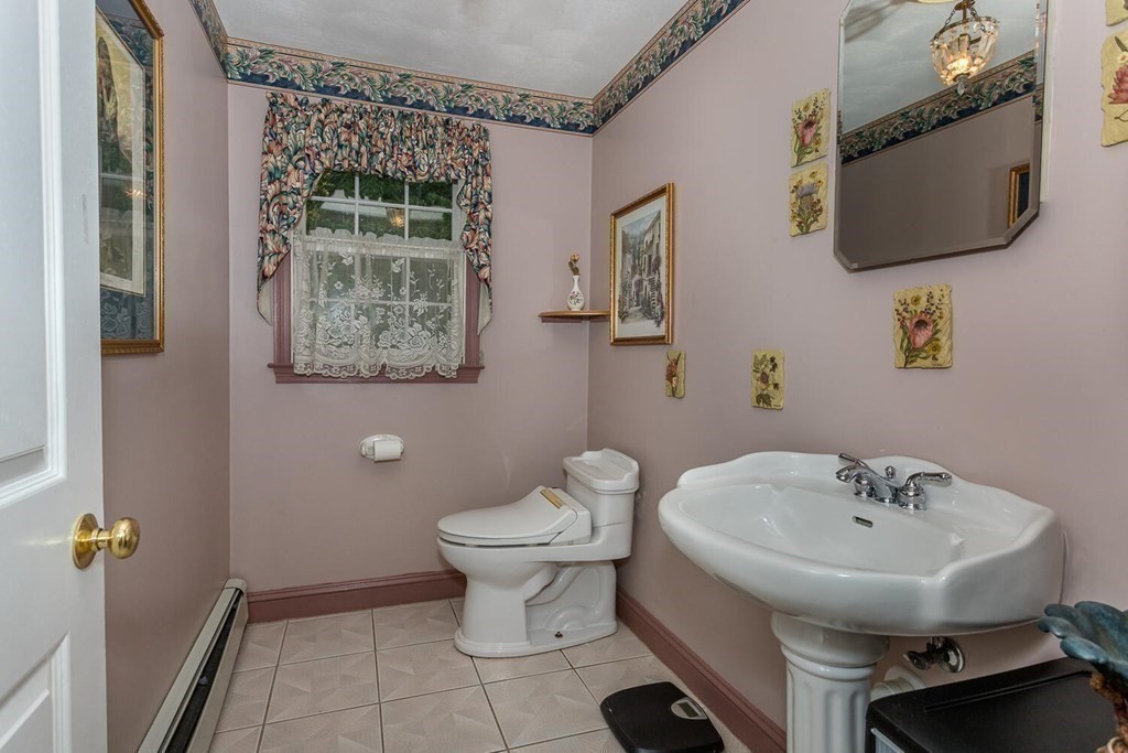 25 York Brook Road Canton, MA 02021 - Photo 14 of 29 Gallery Image 14