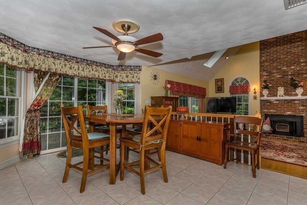 25 York Brook Road Canton, MA 02021 - Photo 6 of 29 Gallery Image 6