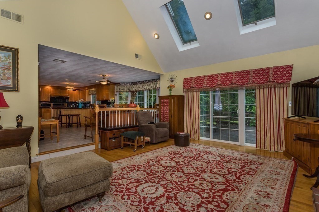 25 York Brook Road Canton, MA 02021 - Photo 8 of 29 Gallery Image 8
