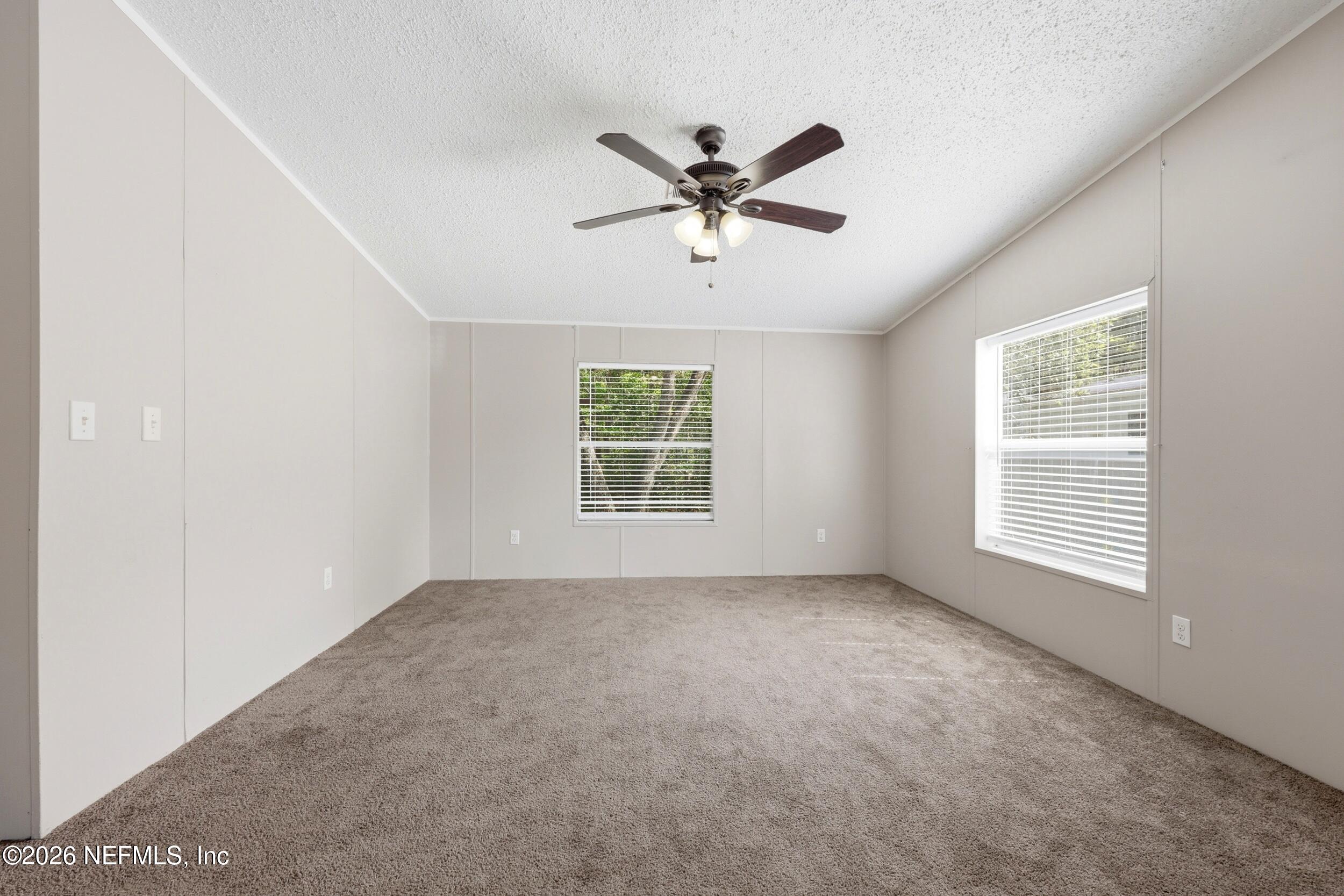 2081 Chaffee Road South, Unit 179 Jacksonville, FL 32221 - Photo 14 of 34 family room