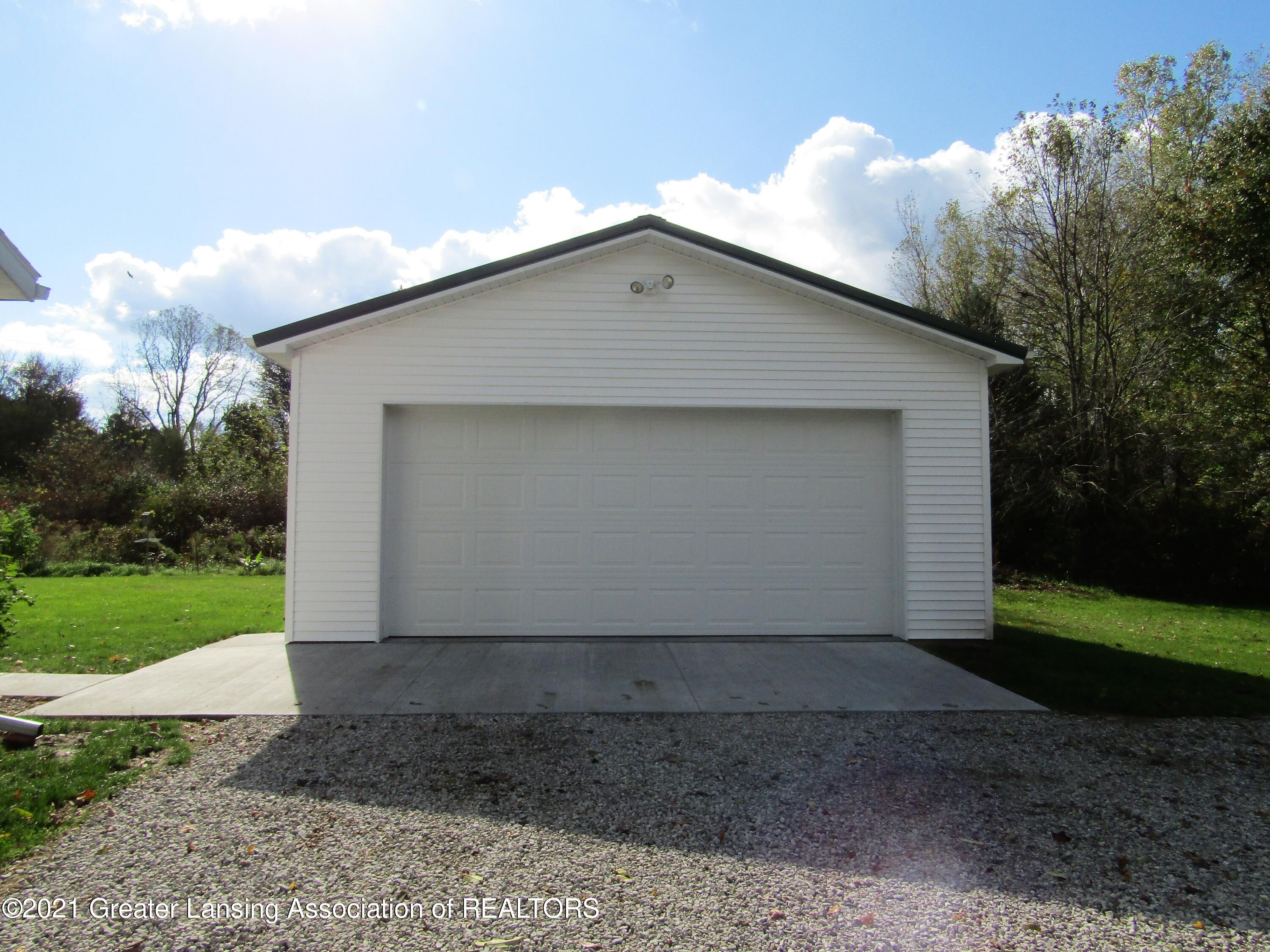 6247 West Beard Road Perry, MI 48872 - Photo 8 of 27 IMG_6192