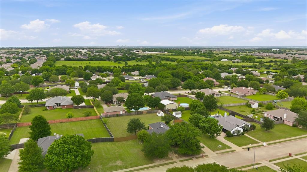 921 High Point Drive Midlothian, TX 76065 - Photo 36 of 39