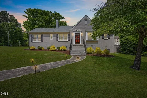 $289,999 | 101 Park Drive, Oxford, NC 27565