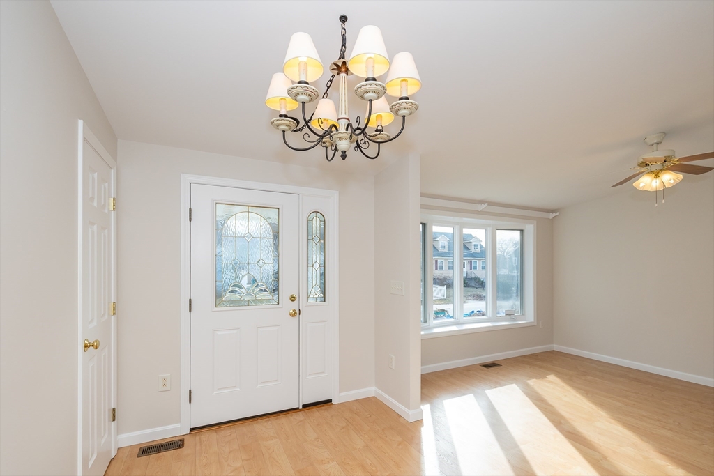 19 Cedarwood Road Billerica, MA 01821 - Photo 3 of 32 Gallery Image 3