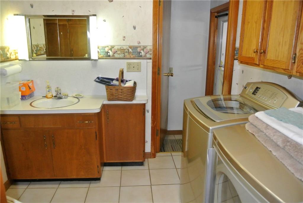 3509 Manor Road Anderson, IN 46011 - Photo 12 of 26 Gallery Image 12