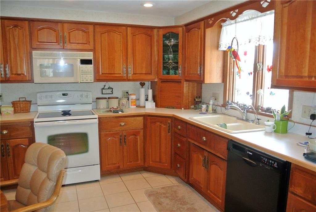 3509 Manor Road Anderson, IN 46011 - Photo 6 of 26 Gallery Image 6