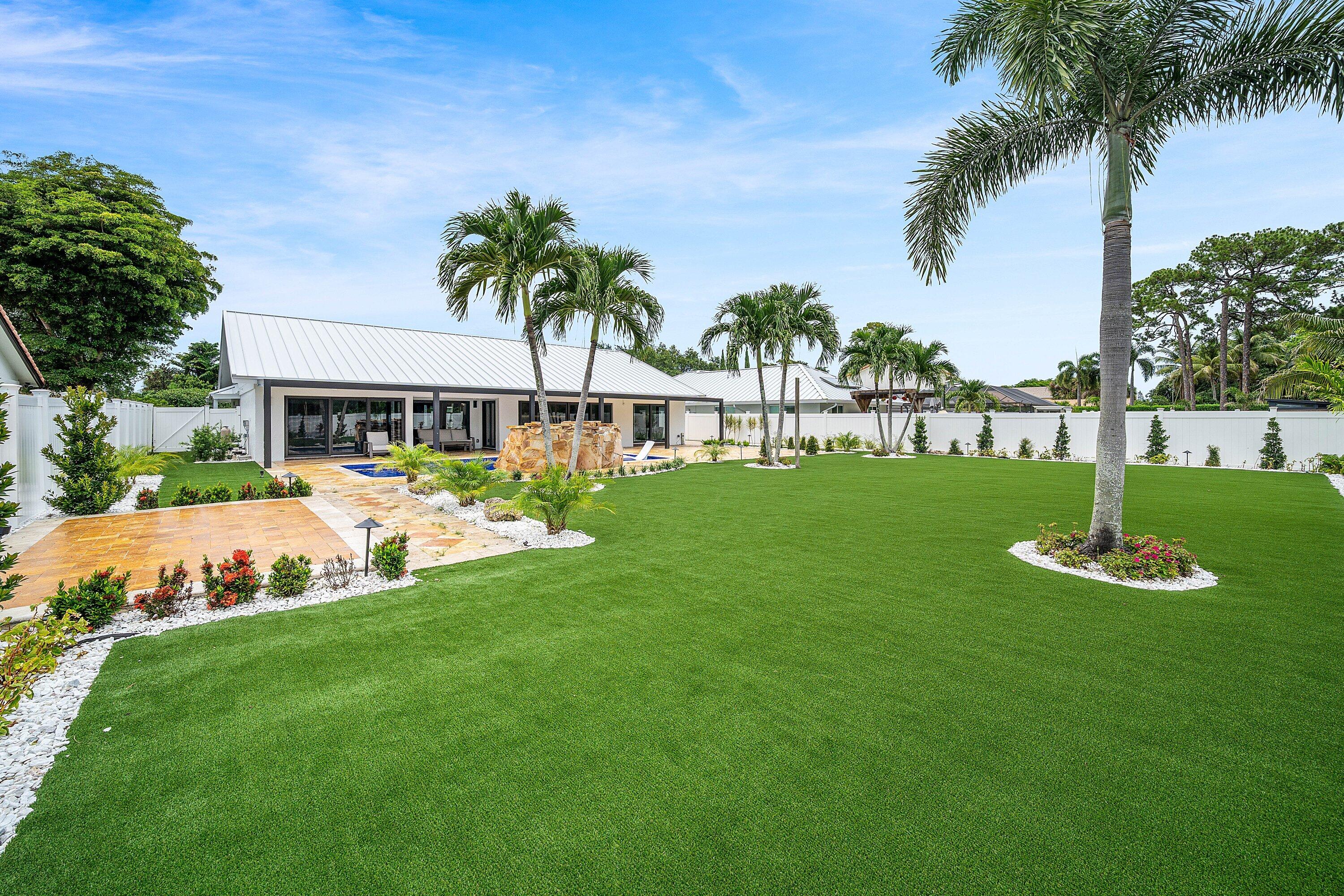 1520 Southwest 17th Street Boca Raton, FL 33486 - Photo 5 of 47 048-1520Southwest17thStreet-BocaRaton-FL