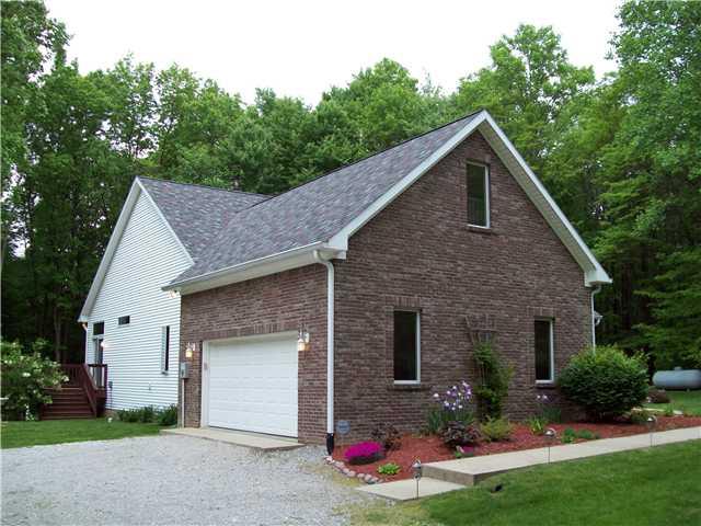 2020 South Conservation Club Road Morgantown, IN 46160 - Photo 2 of 24