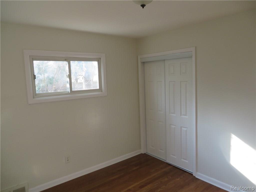 9311 Merriman Road Livonia, MI 48150 - Photo 10 of 14