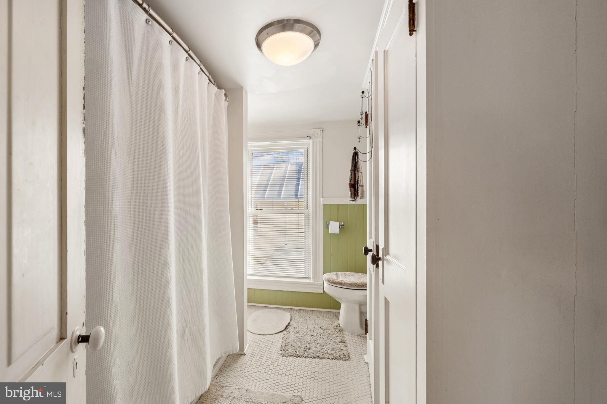 3356 South Main Street Toms Brook, VA 22660 - Photo 36 of 71 Full bath