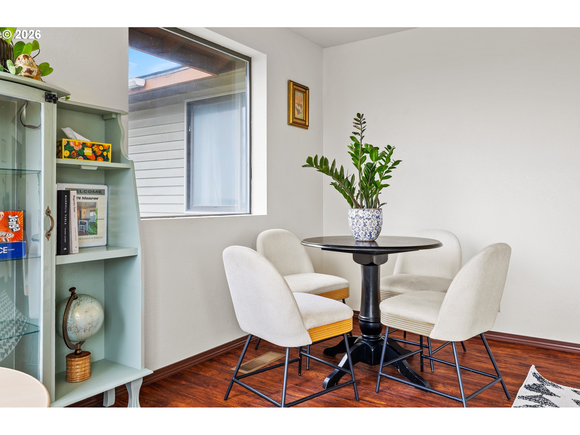414 Monroe Street Umatilla, OR 97882 - Photo 10 of 19 a view of a dining room with furniture and wooden floor