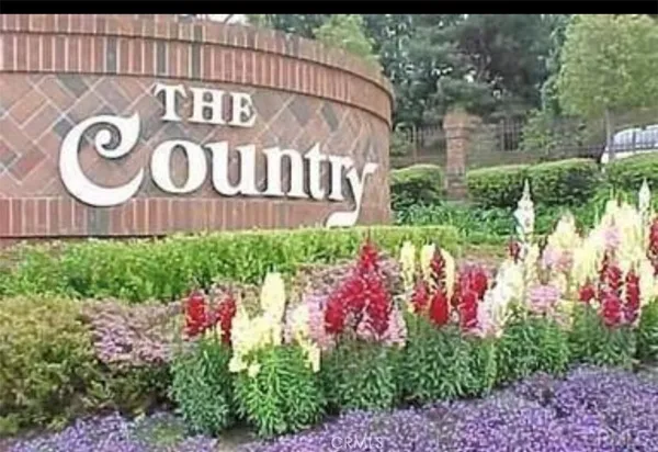 a view of sign board