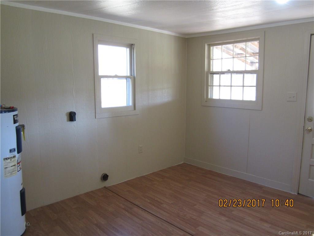 236 Buckhead Road Harmony, NC 28634 - Photo 5 of 13 Gallery Image 5