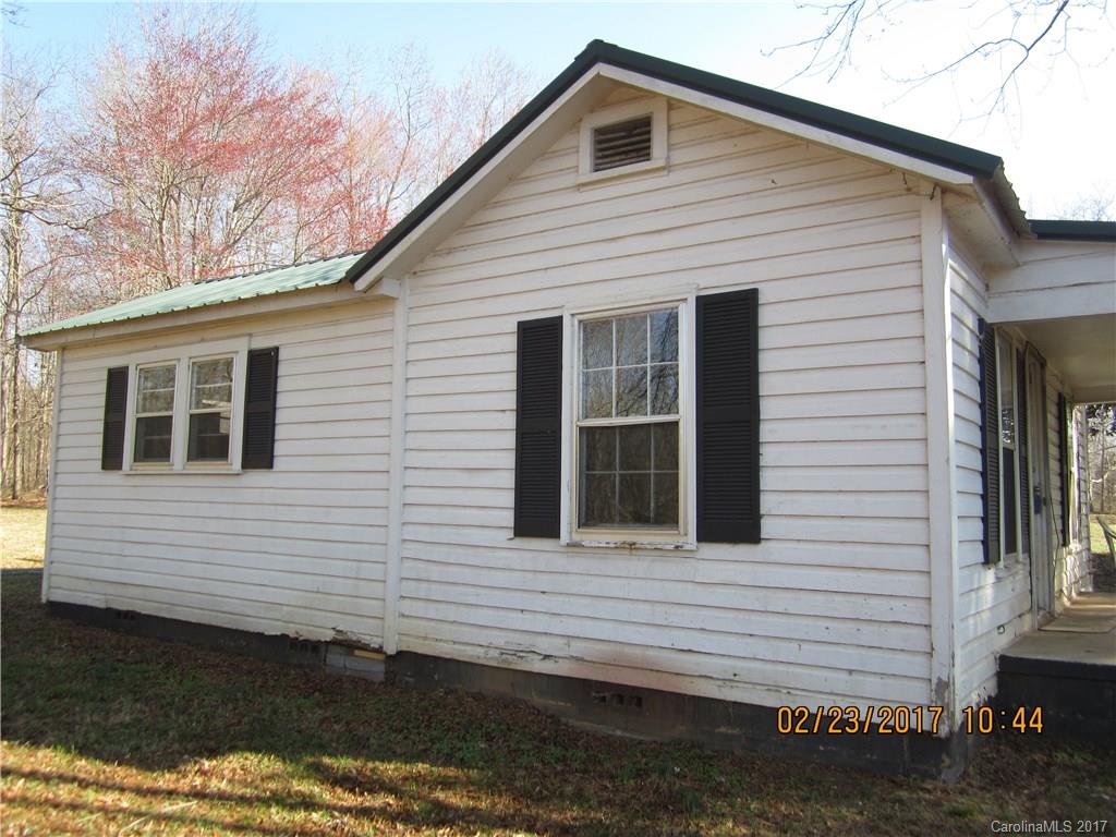 236 Buckhead Road Harmony, NC 28634 - Photo 8 of 13 Gallery Image 8