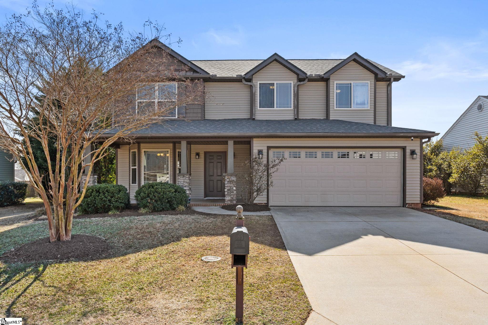 104 Melrose Road Greenville, SC 29605 - Photo 1 of 26 Gallery Image 1
